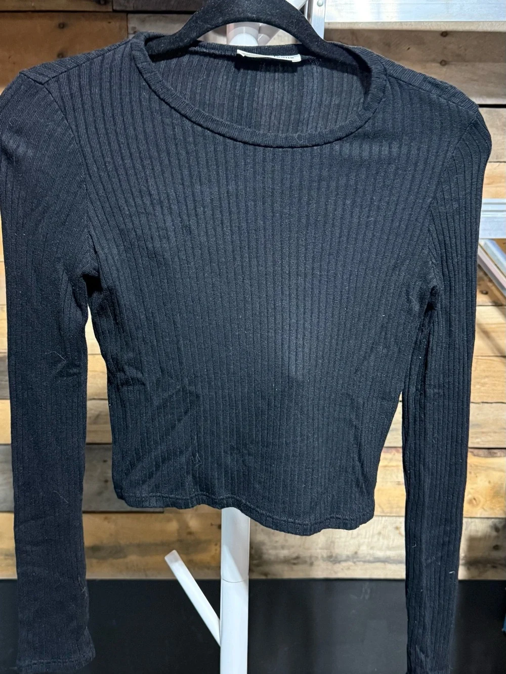 Reformation Black Ribbed Long-Sleeve Crop Top Small